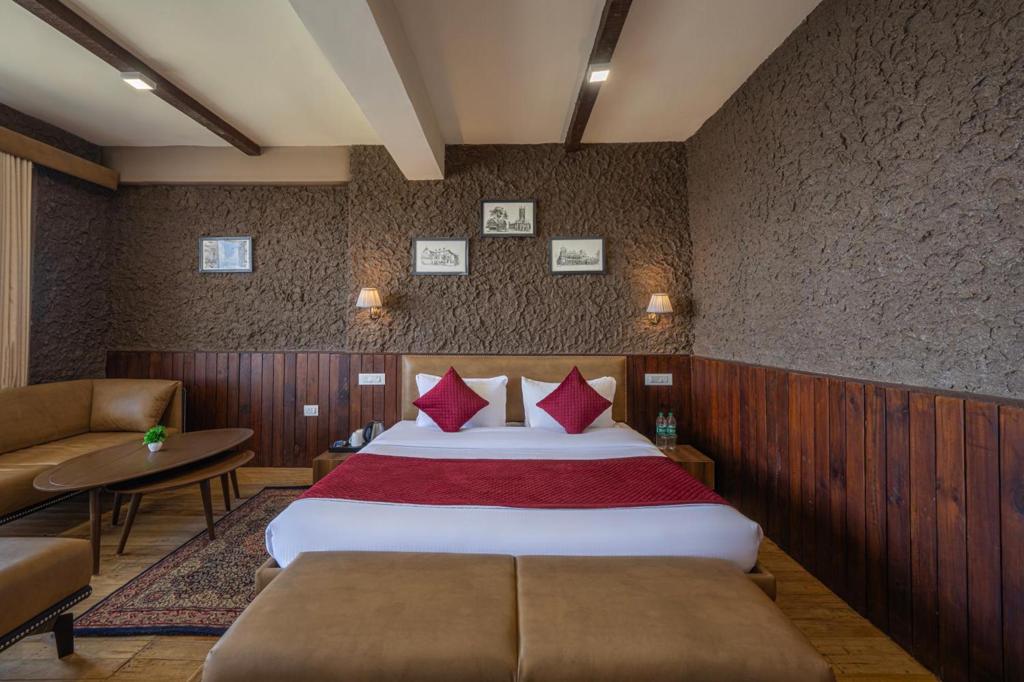 Hotel Wood Winds - A Best Valley View Hotel Шимла Екстериор снимка